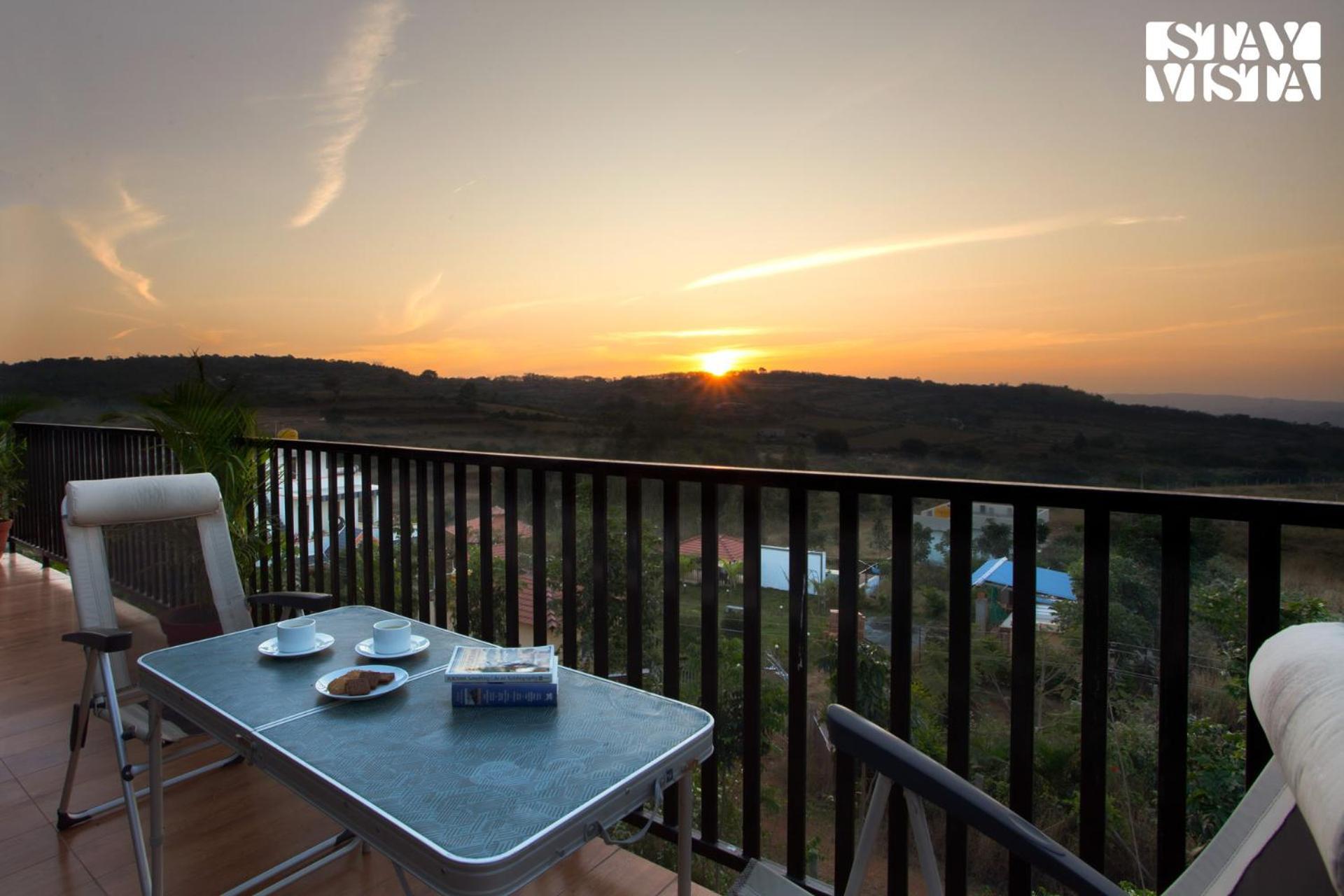 Stayvista At Hillside Harmony Pvt Pool & Free Breakfast Bangalore Exteriör bild